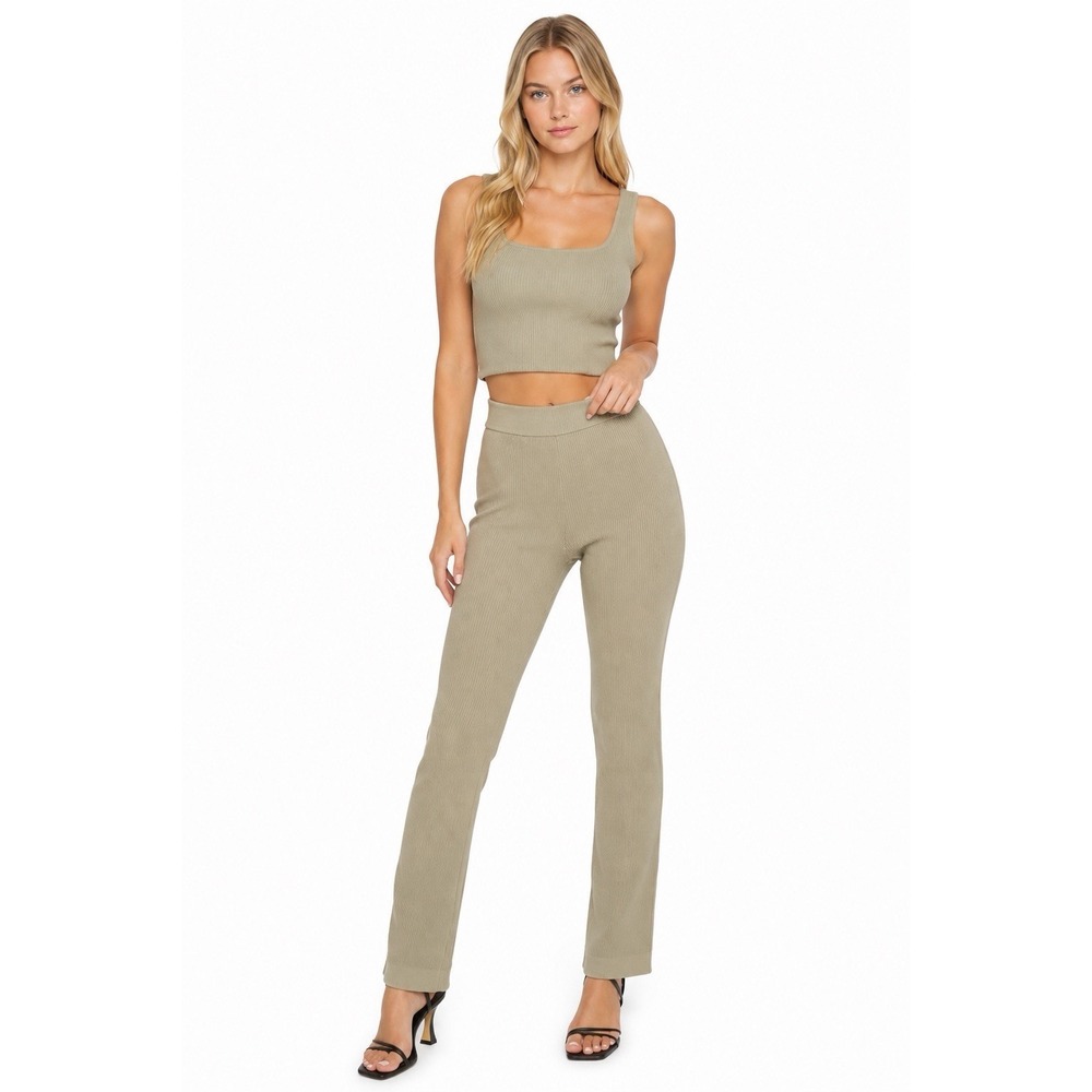 CUTS Coreflex Ribbed‎ Straight Leg Pants M High Rise Stretch Stone Versatile
